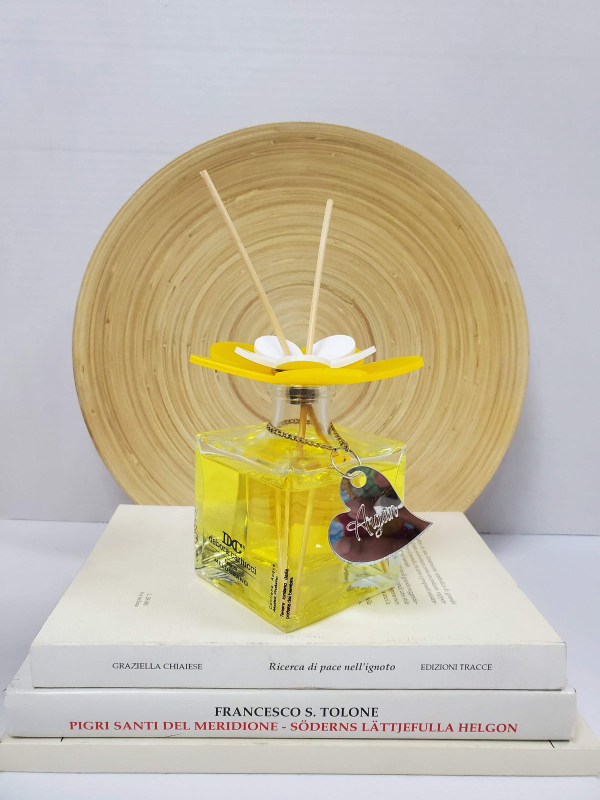 Debora Carlucci Collezione Renoir Diffusore quadrato grande Profumo di argan dolce Bottiglia con fiore vibrante Top 7 oz. #DC5799