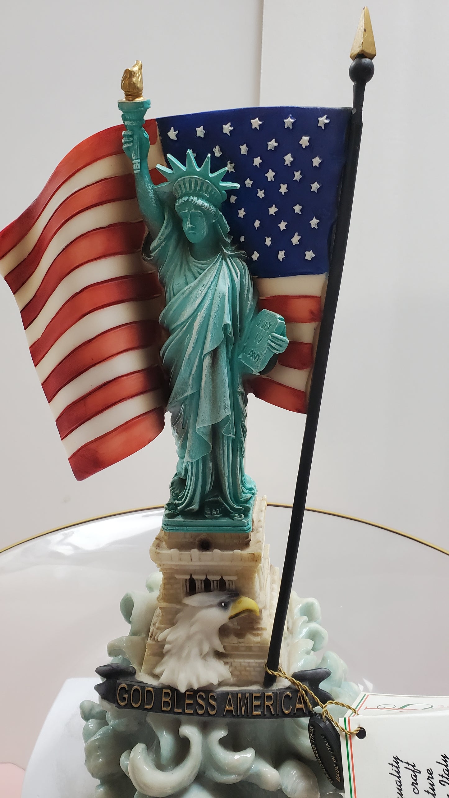 Cevik Collection Usa plato central w. Estatua de la Libertad Edición Limitada
