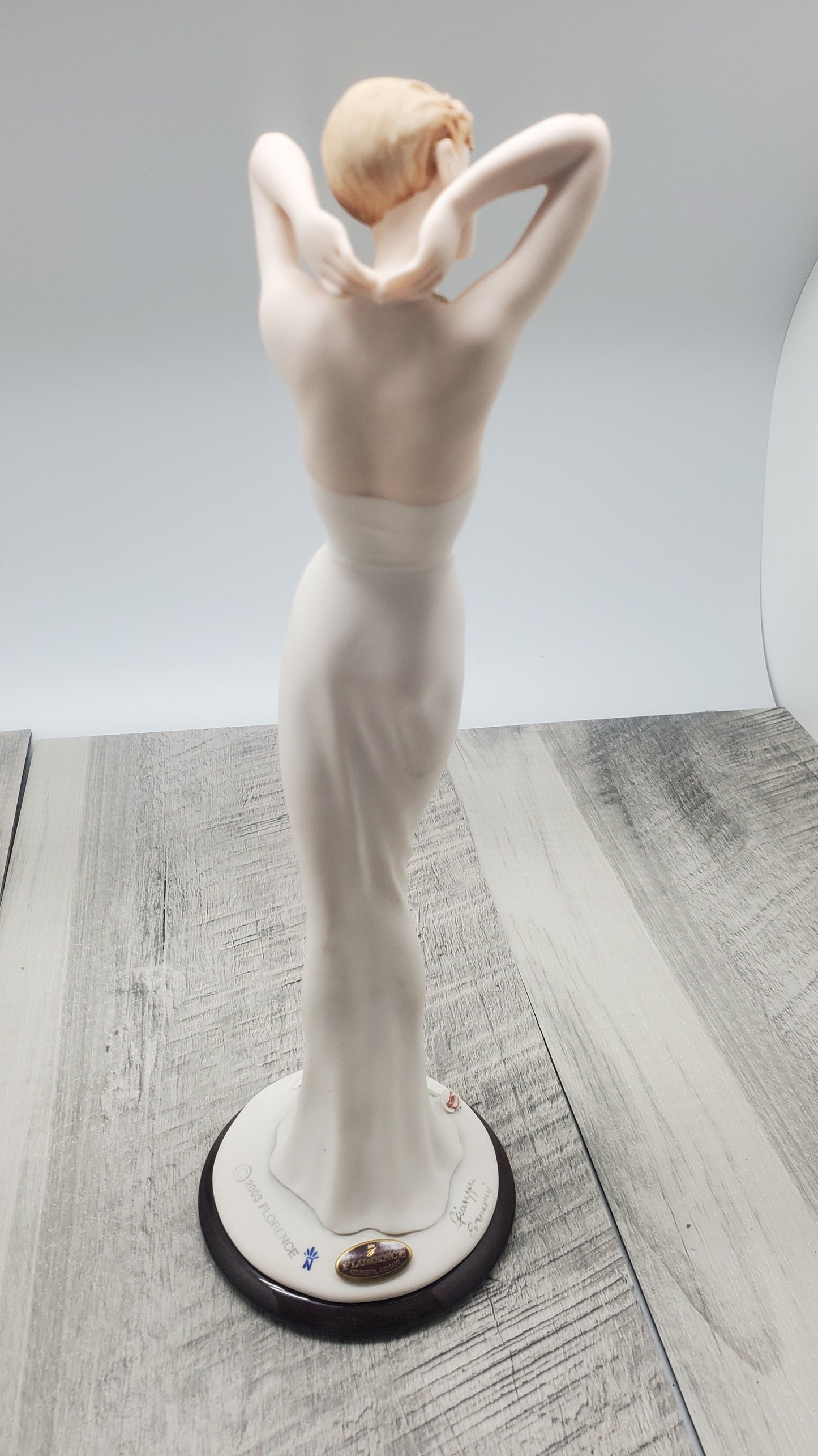 Giuseppe Armani Collection Figurine "Happy Birthday" 1864F