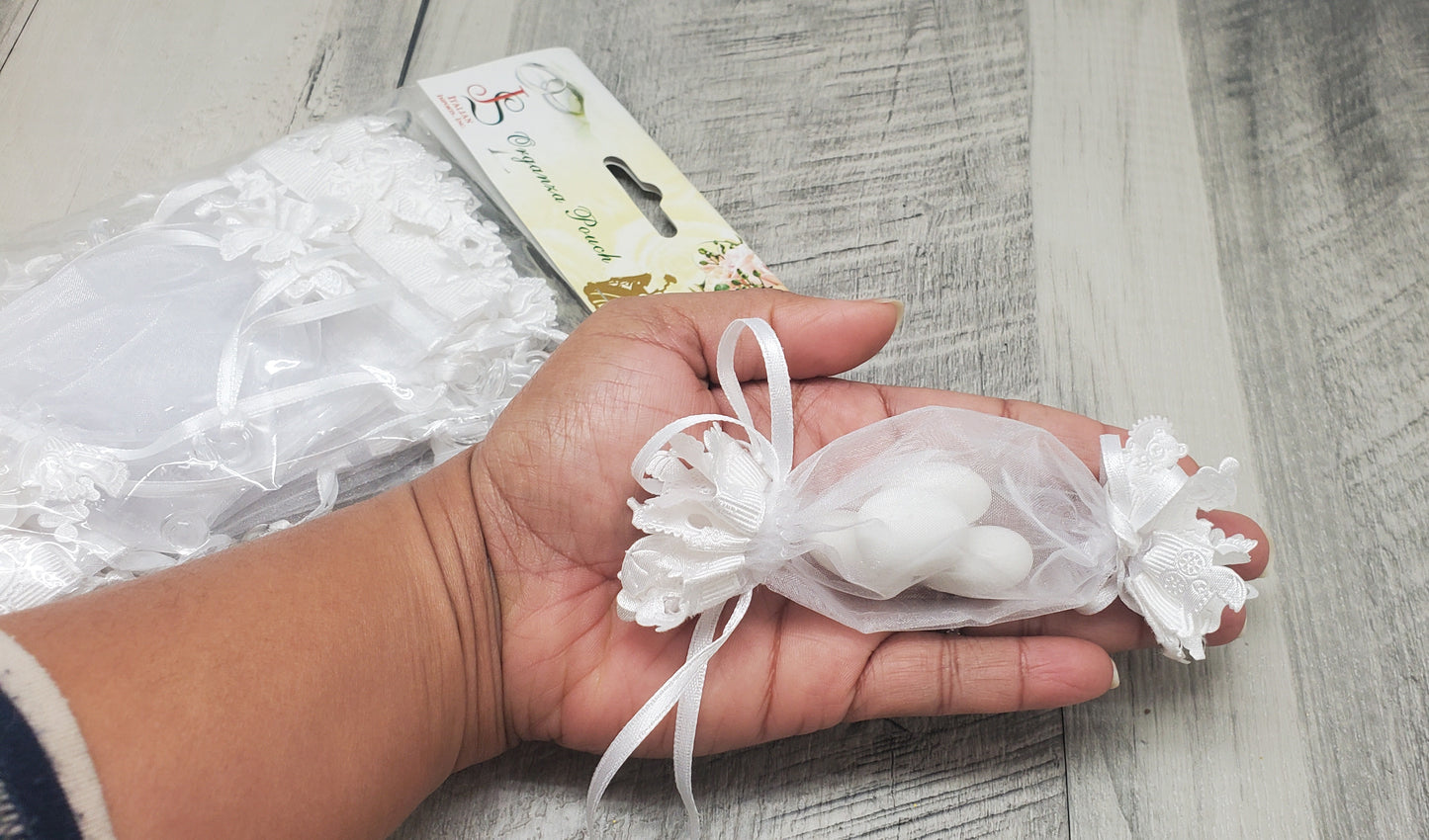 Bolsa de organza con chupetes de plástico colgantes - 12 uds./bolsa PO0001