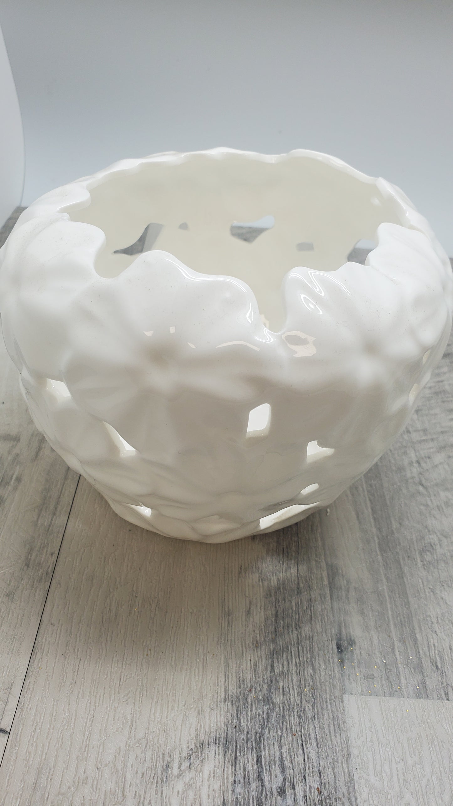 Ivory Porcelain Centerpiece Vase W/ Embossed Flower Décor #DC2653