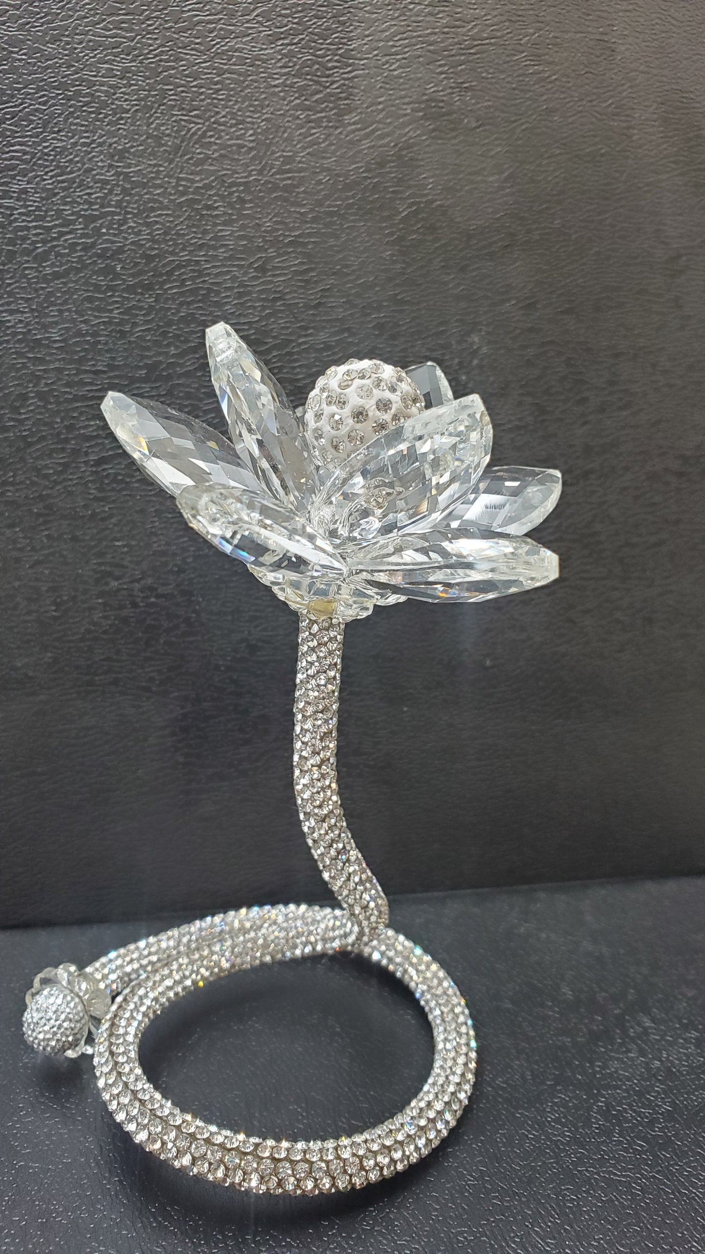 Debora Carlucci Flor de Swarovski con cuentas de cristal con tallo #6993