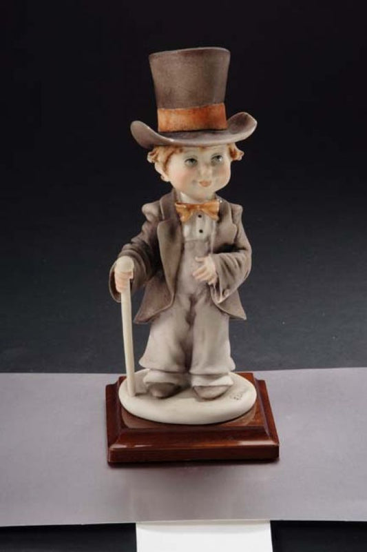 Giuseppe Armani Statue #0921