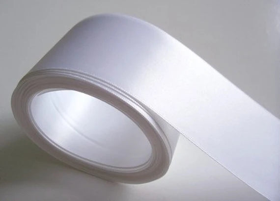 Cinta de raso blanca de una cara de 1 pulgada, 100 yardas. #ROLLO1W