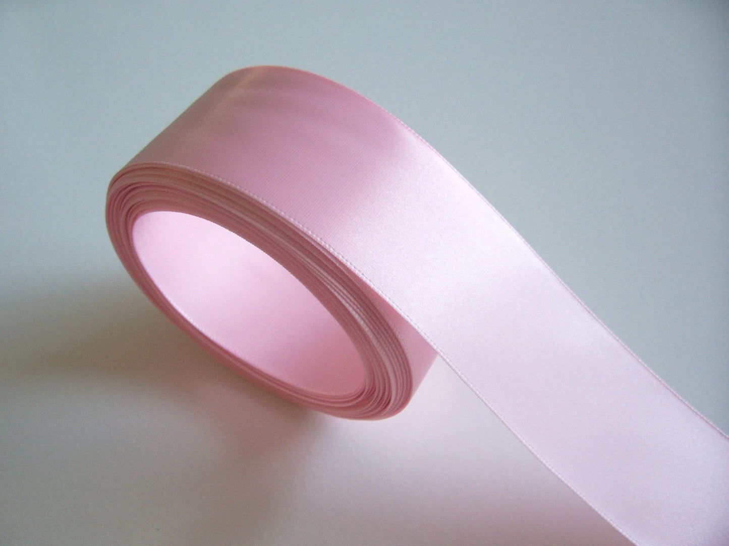 Nastro di raso rosa da 1 pollice a faccia singola 100 iarde. #ROLL1PK