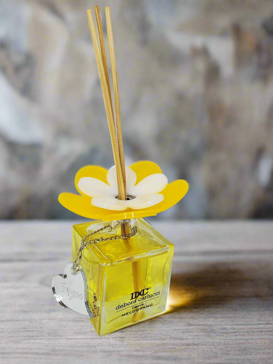 Debora Carlucci Square Reed Diffuser Argan Scent Bottle w/ Vibrant Flower Top 3.5 oz.  #DC5798