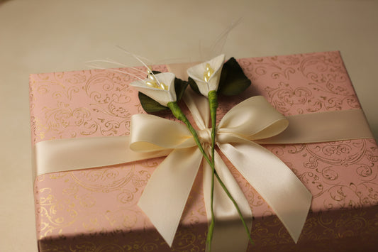 Bouquet di fiori di calla bianca w. streaming perle- 12 pz/borsa ARF2086