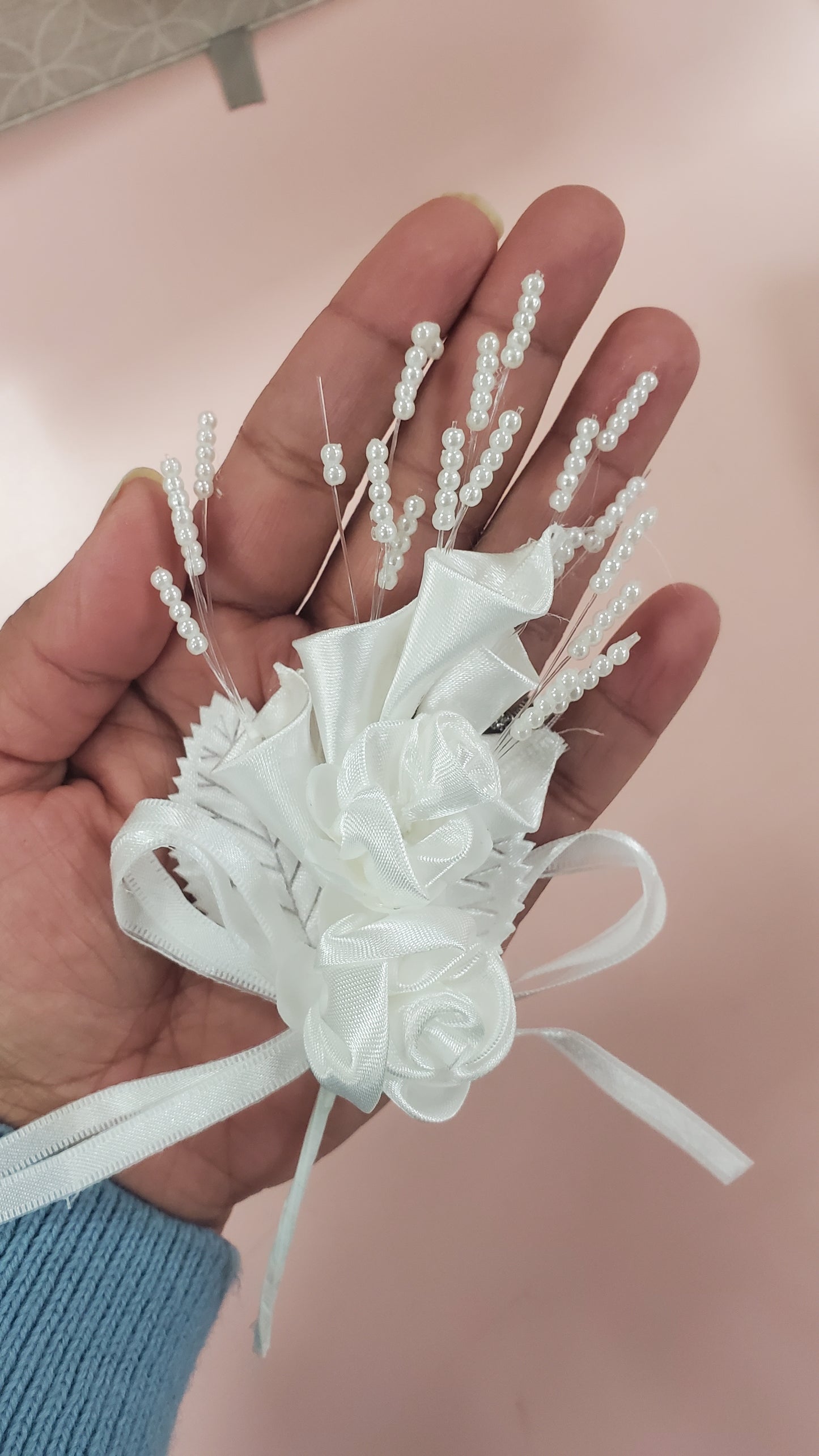 White Calla Lily Flower Bouquet w. streaming pearls- 12pcs/bag ARF2086