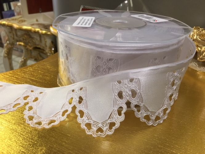 White Confetti Flowers Almond Bomboniere, Ribbon Jordan Almonds Rolls #H400-13
