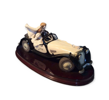 Load image into Gallery viewer, Giuseppe Armani Bride and Groom In Rolls Royce Figurine #0827C
