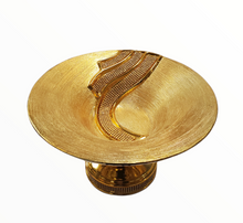 Cargar imagen en el visor de la galería, Debora Carlucci Centro de mesa dorado con cristales #33154C

