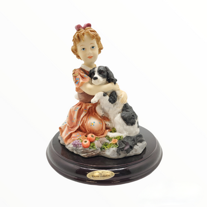 Ragazza in porcellana con cane GD-001
